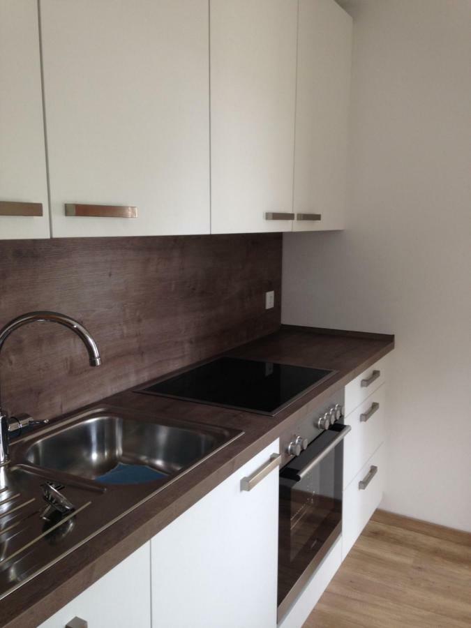 01 Apartment